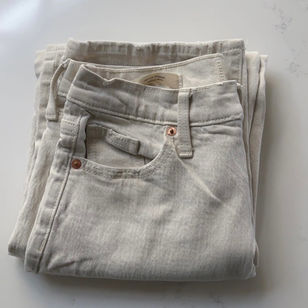 Universal Thread white jeans - Picture 7 of 10